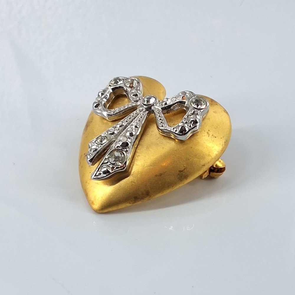 Vintage‎ Gold Puffed Heart Rhinestone Bow Brooch Pin 1.25" - Picture 5 of 6
